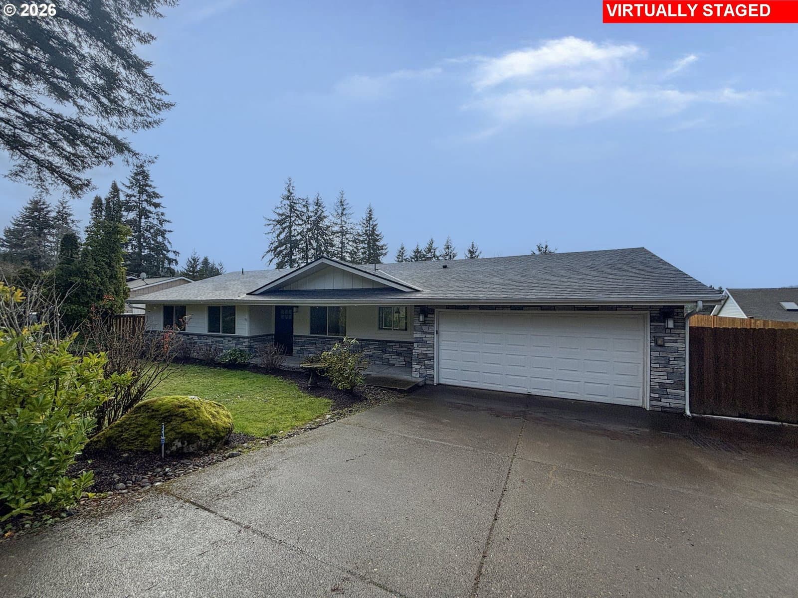 Listing photo 1 of 6