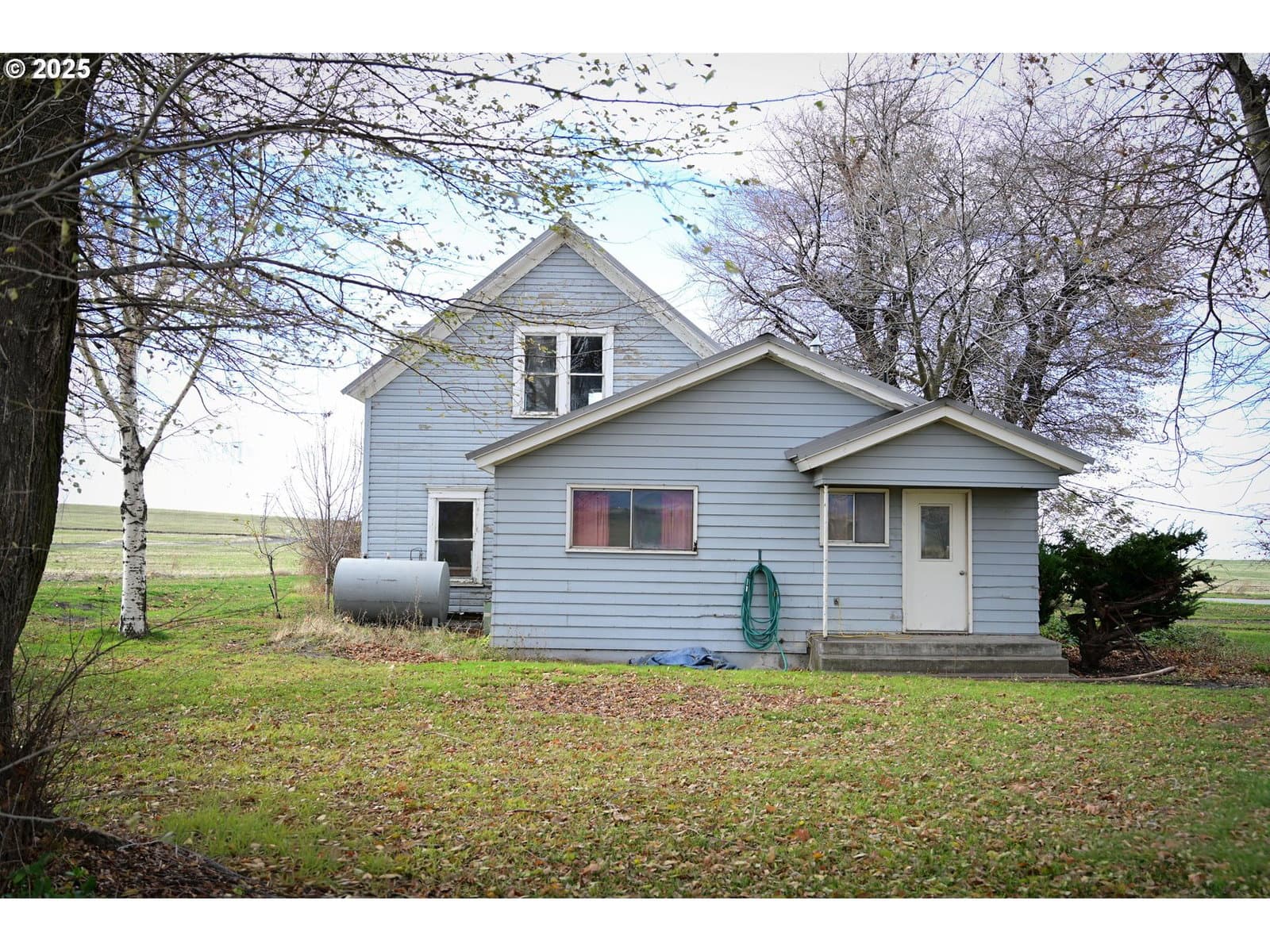 Listing photo 1 of 6