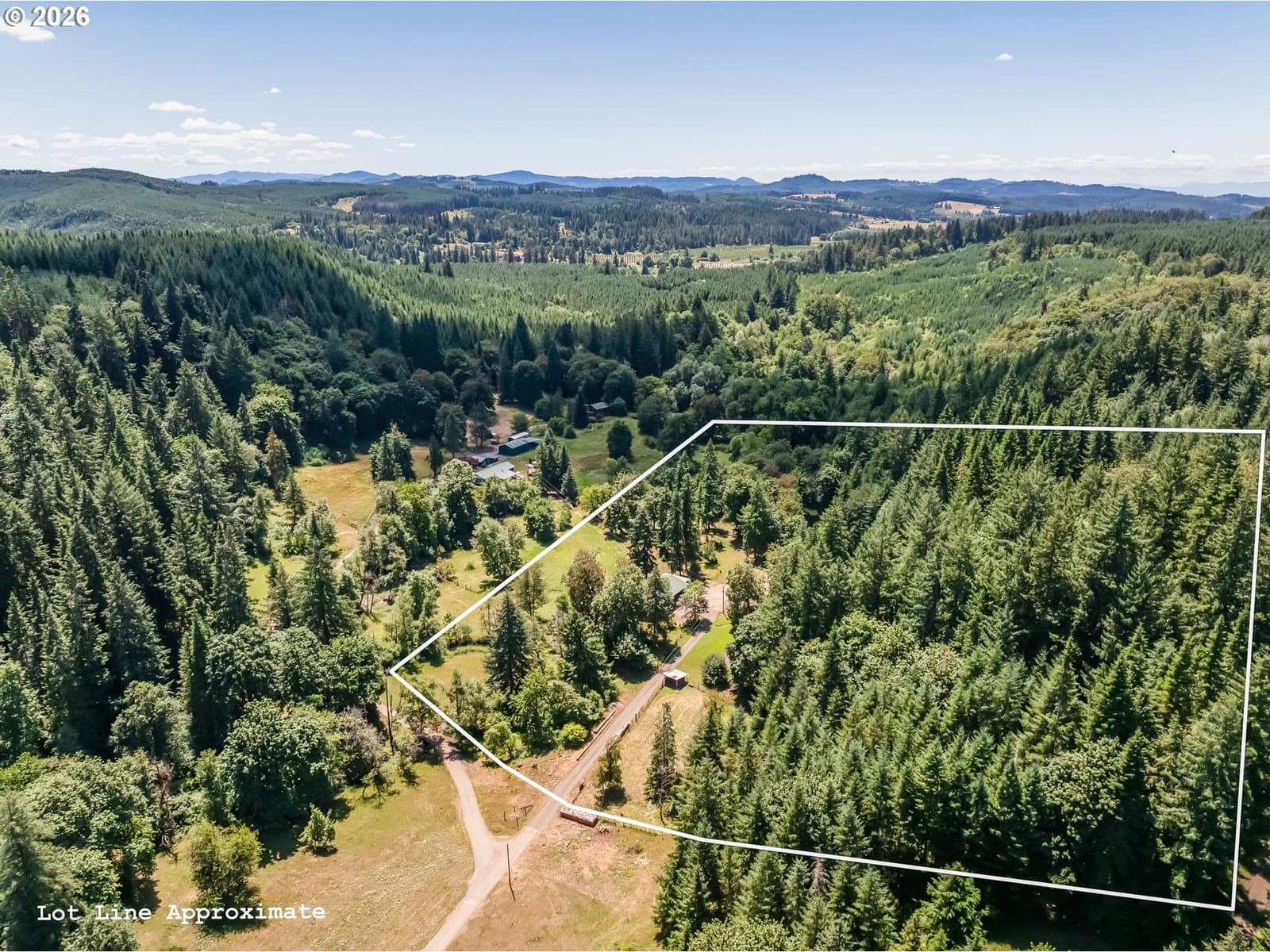 Listing photo 1 of 6