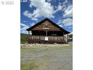 Listing photo 1 of 6