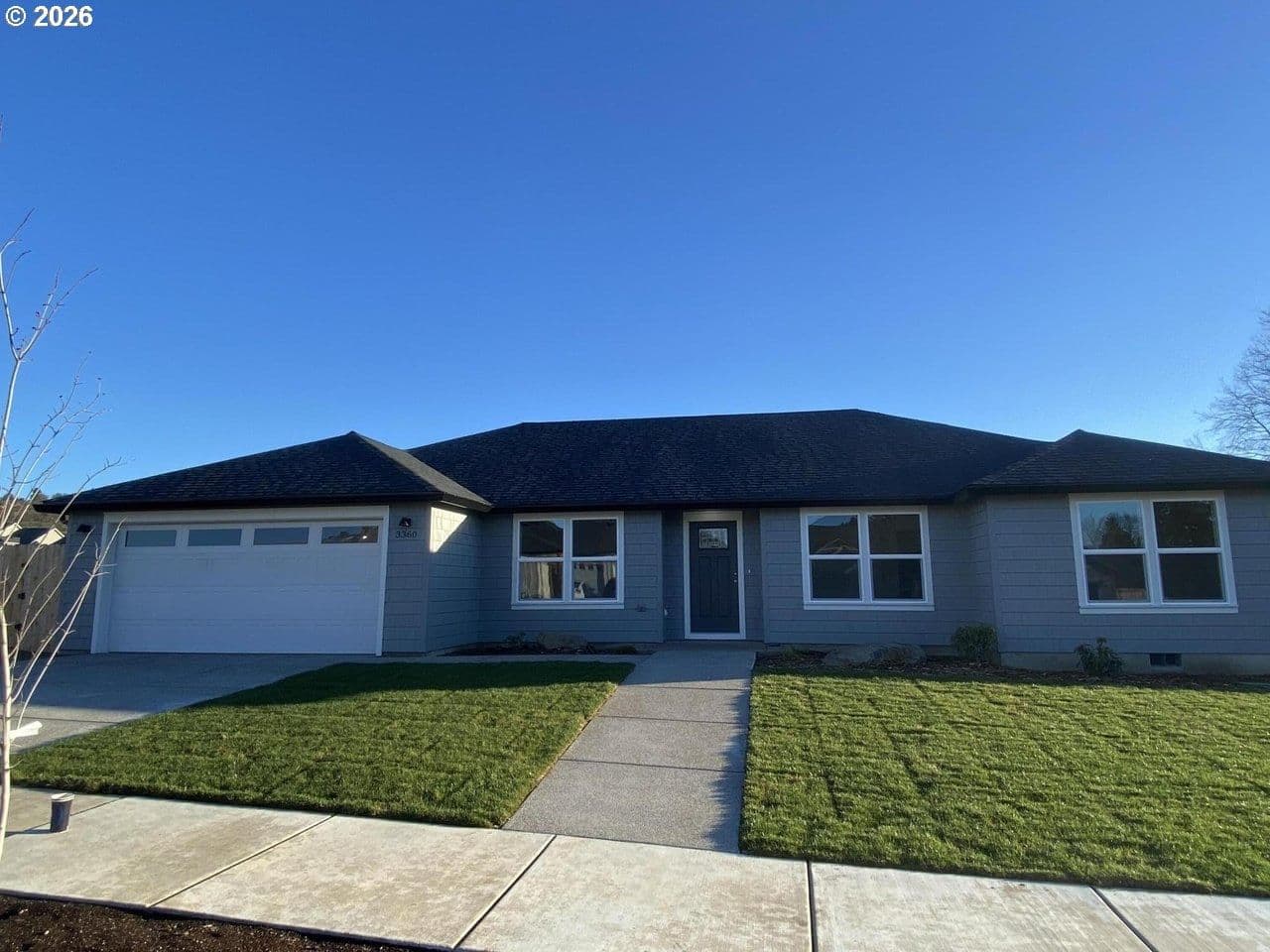 Listing photo 1 of 6