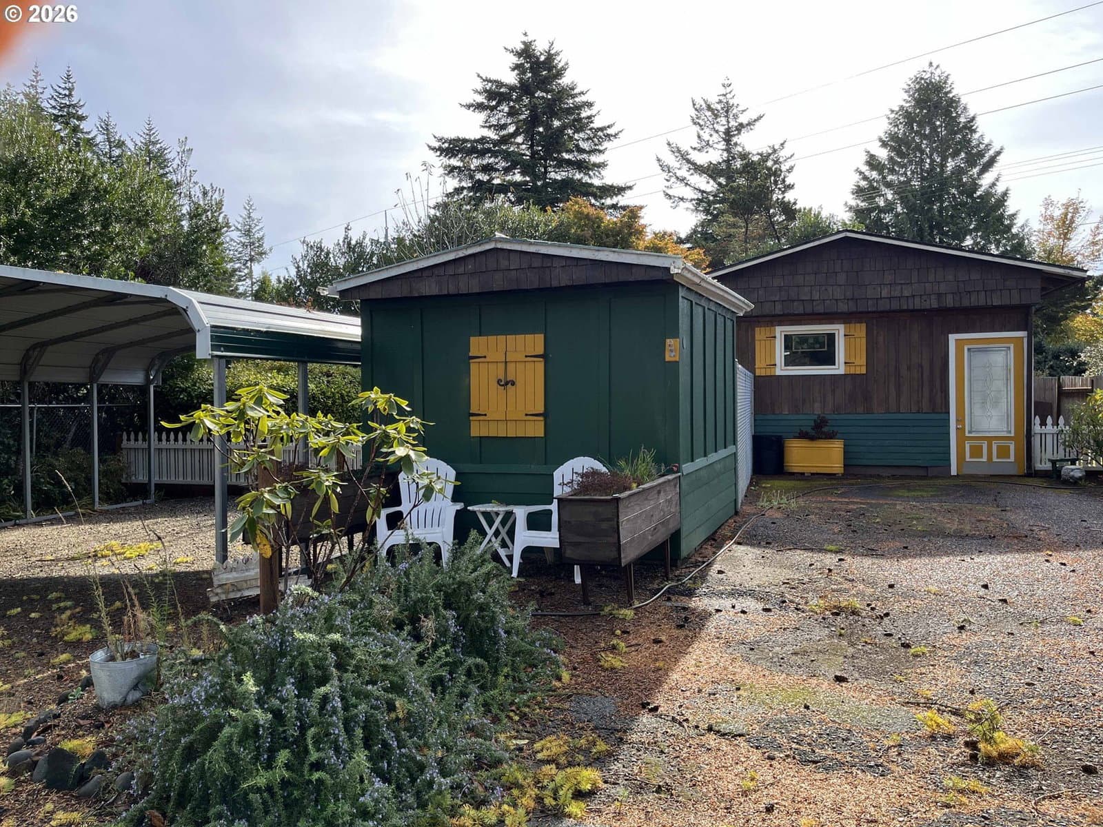 Listing photo 1 of 6