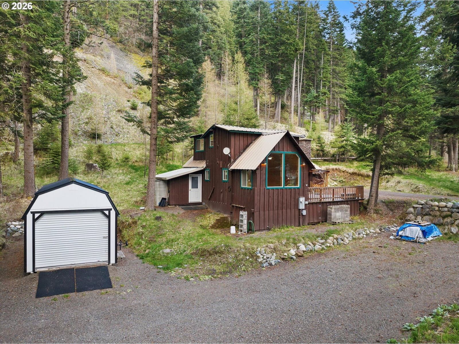 Listing photo 1 of 6