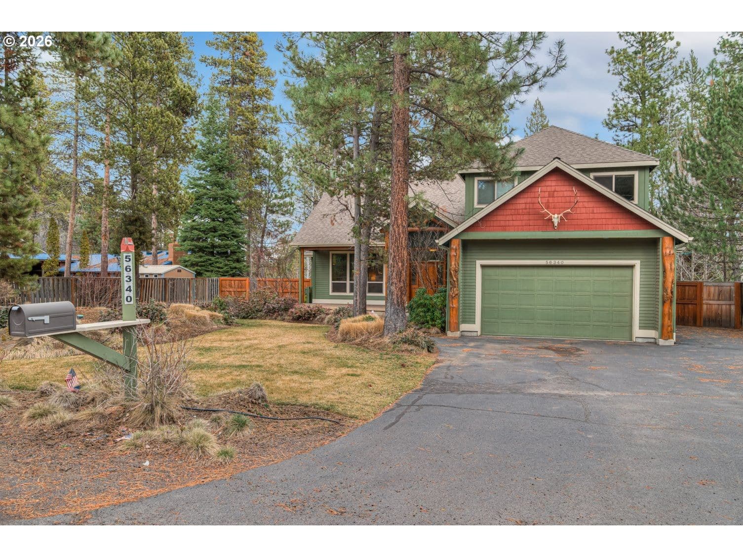 Listing photo 1 of 6