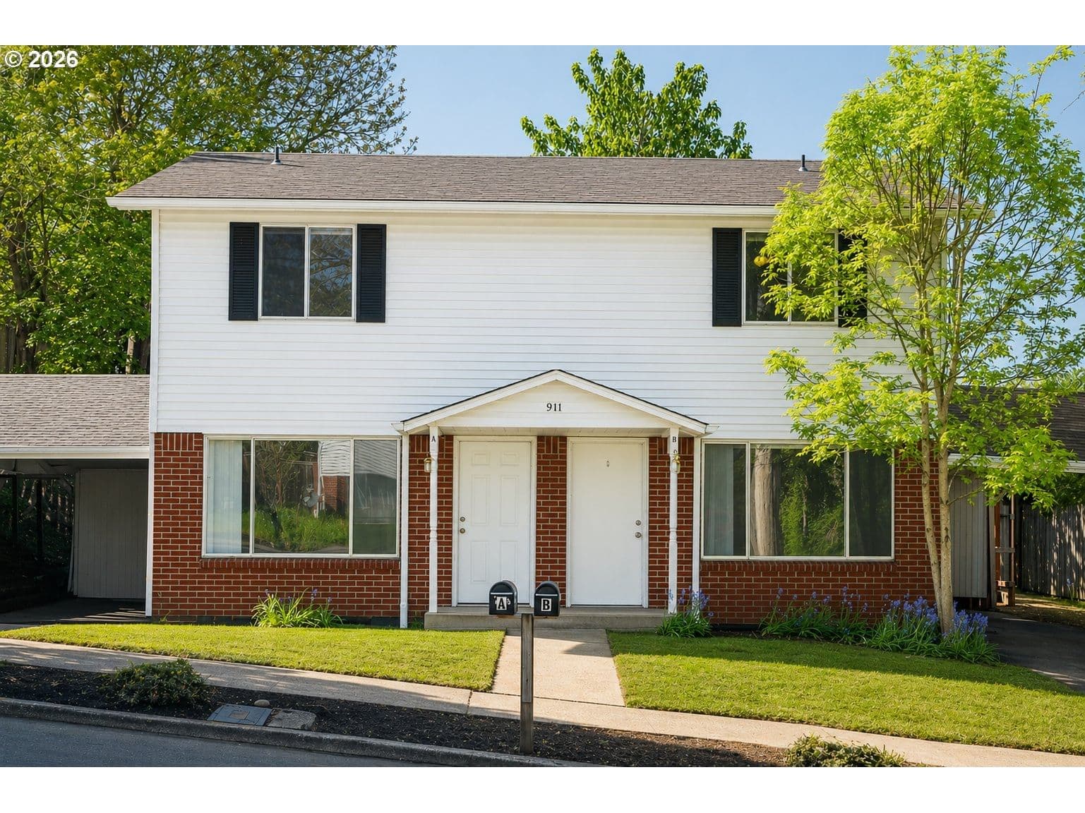 Listing photo 1 of 6