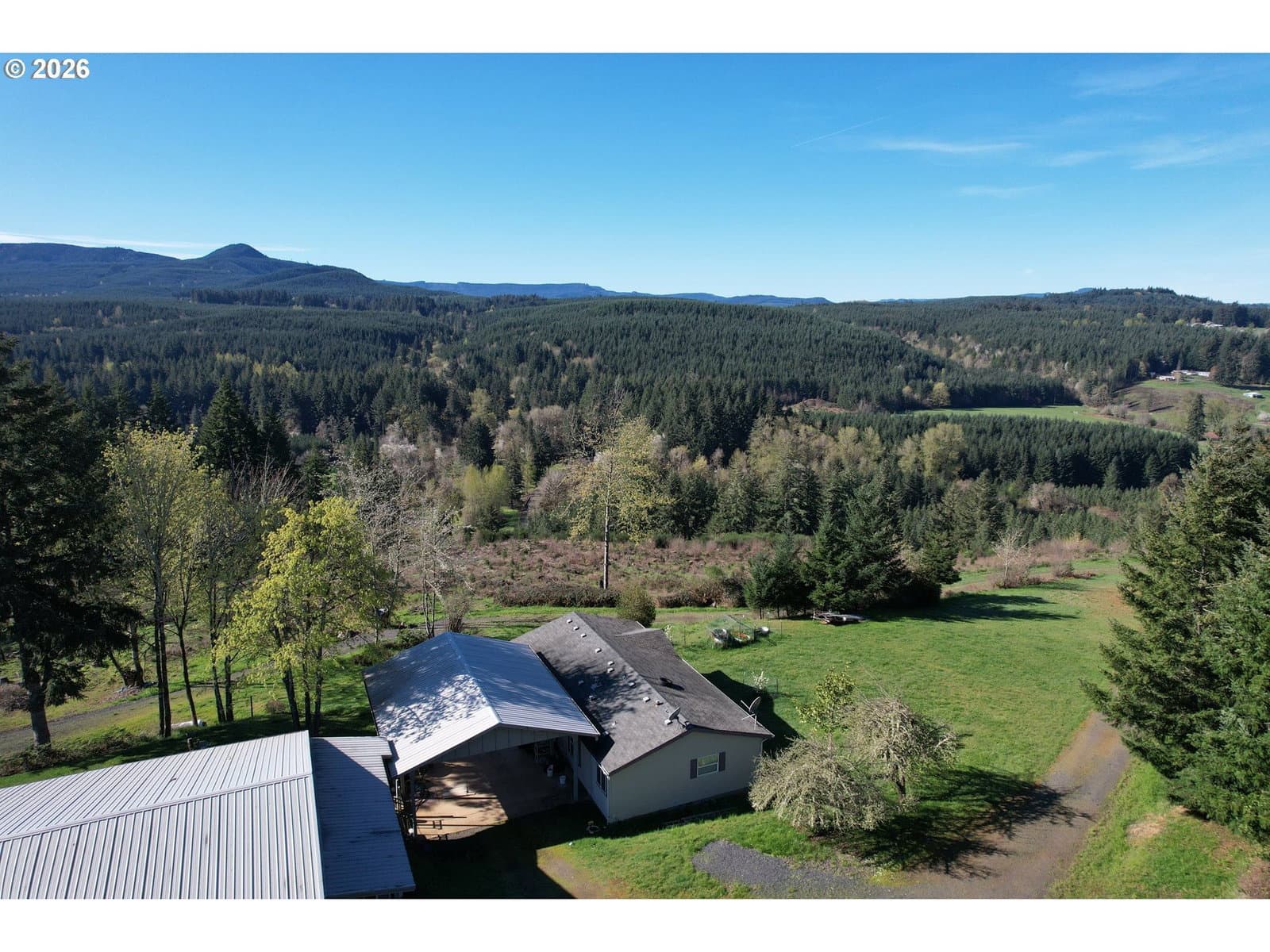 Listing photo 1 of 6