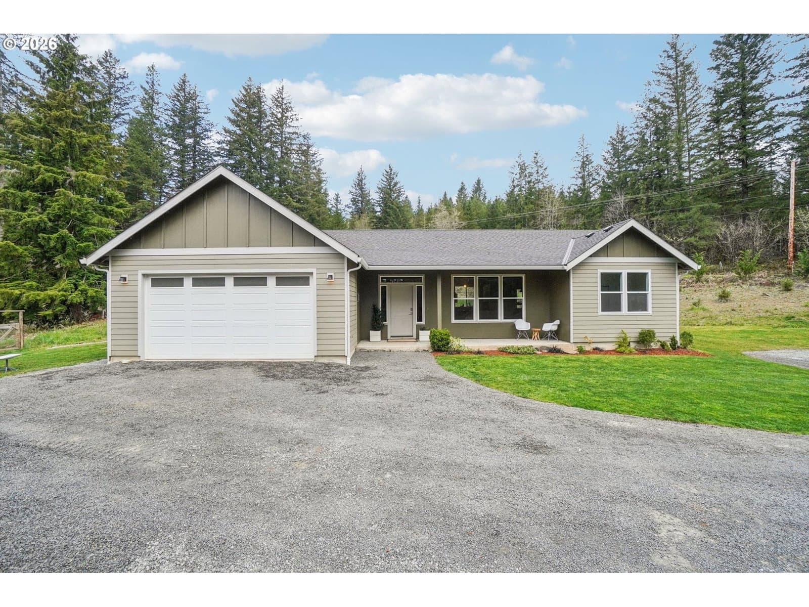 Listing photo 1 of 6