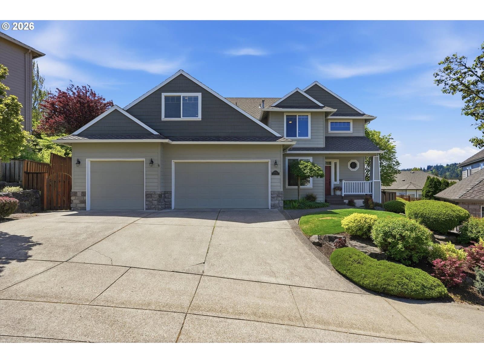 Listing photo 1 of 6