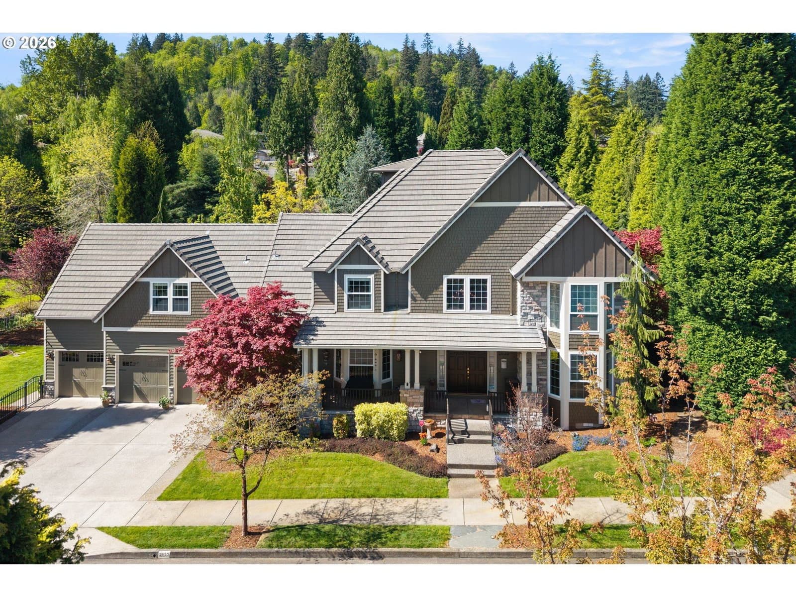 Listing photo 1 of 6