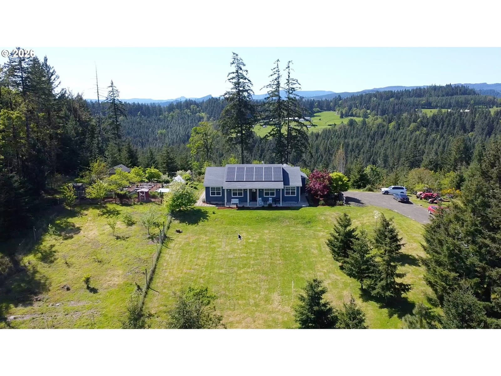 Listing photo 1 of 6