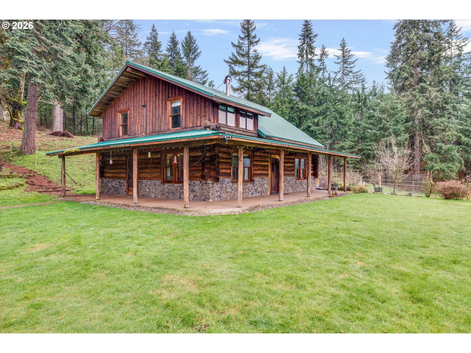 Listing photo 1 of 6