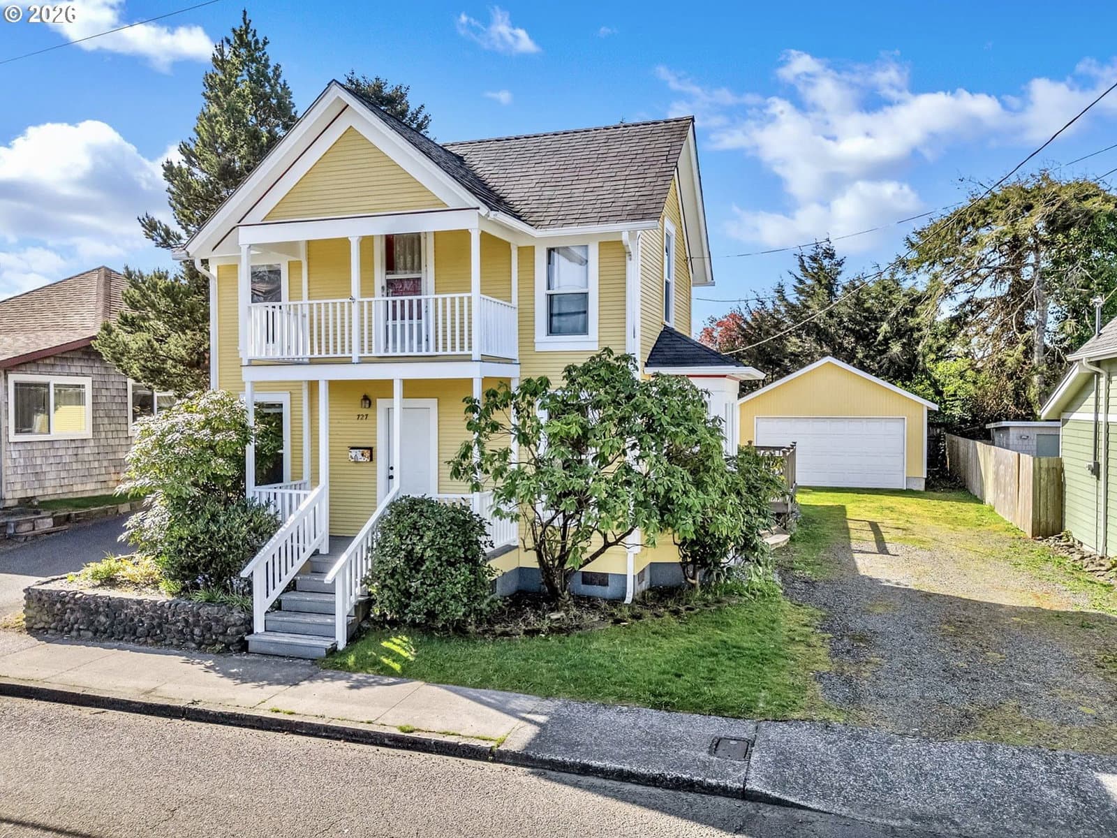 Listing photo 1 of 6