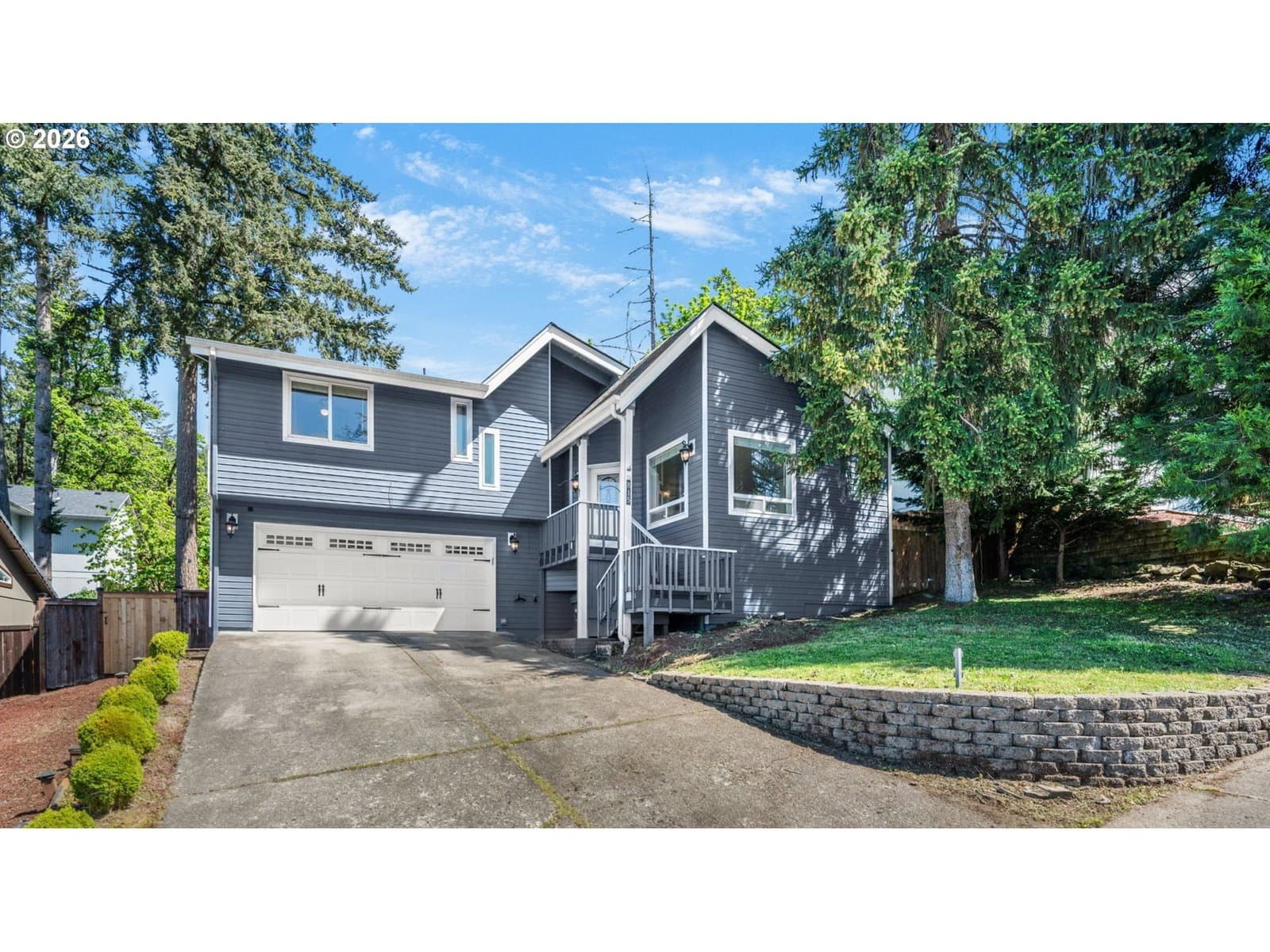 Listing photo 1 of 6