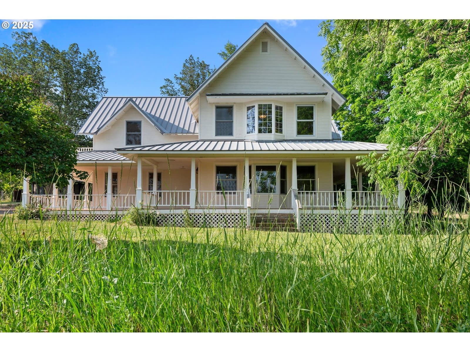 Listing photo 1 of 6