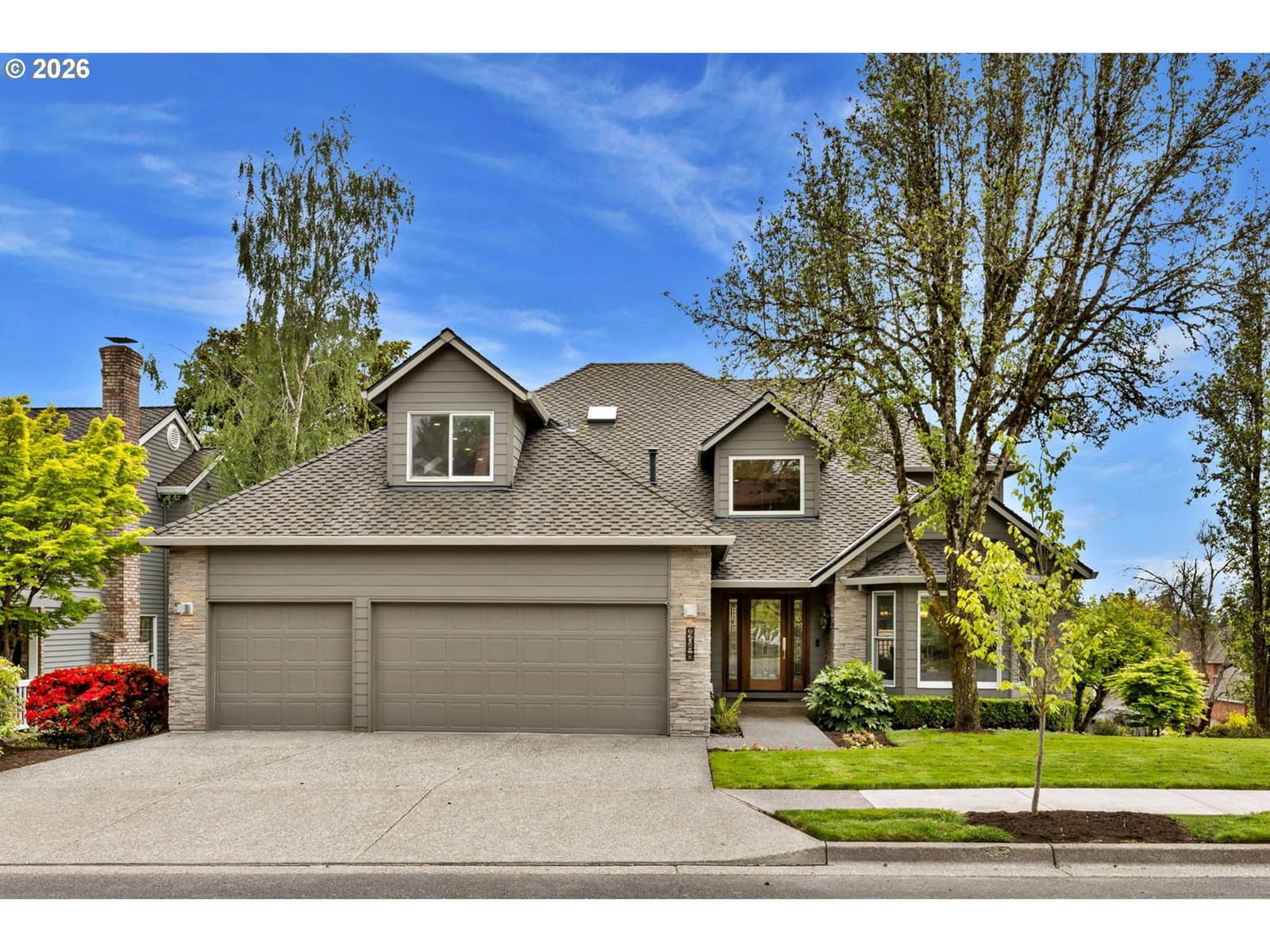 Listing photo 1 of 6