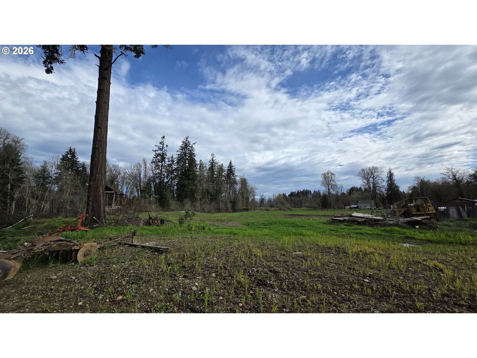 Listing photo 1 of 6