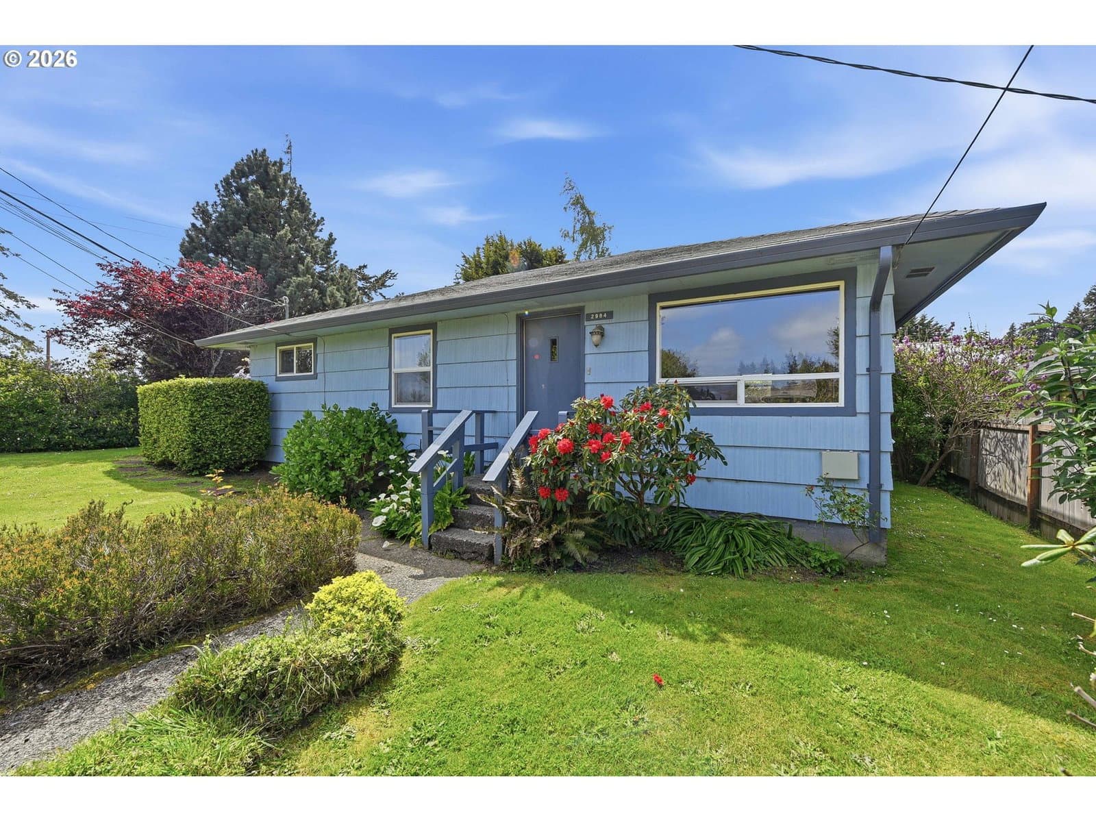 Listing photo 1 of 6