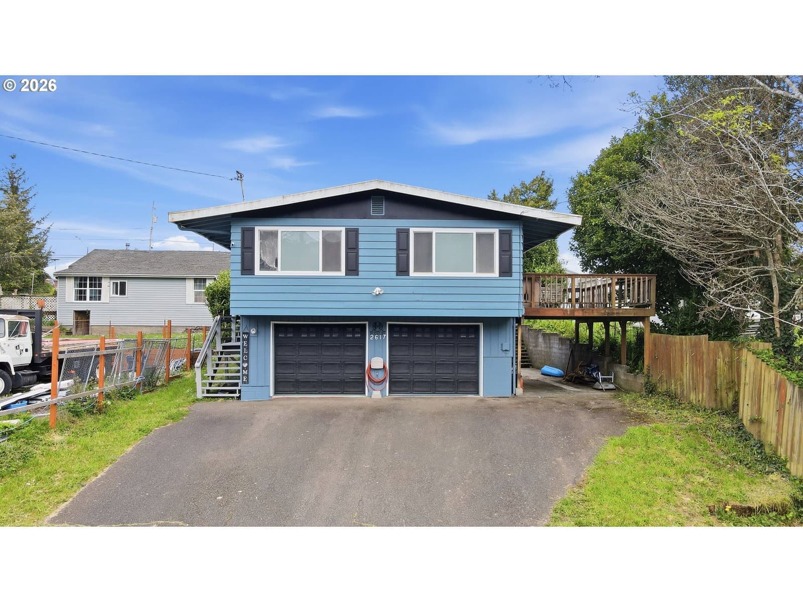 Listing photo 1 of 6