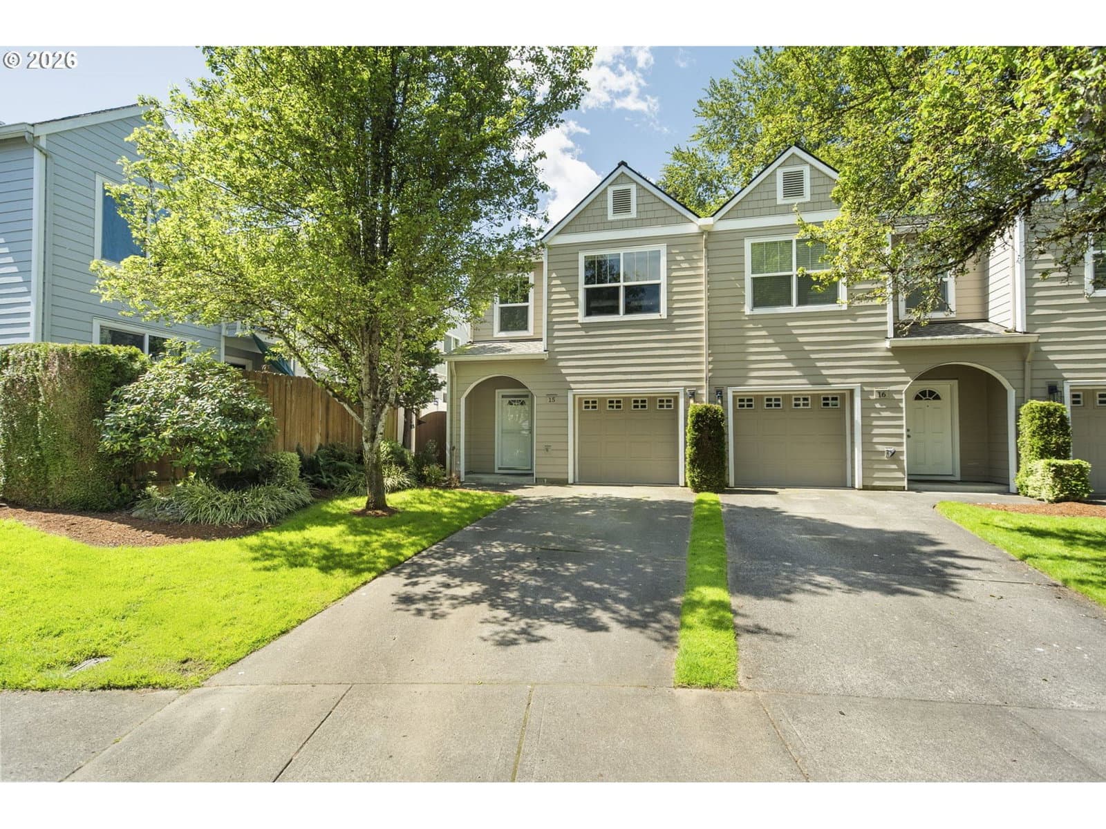Listing photo 1 of 6