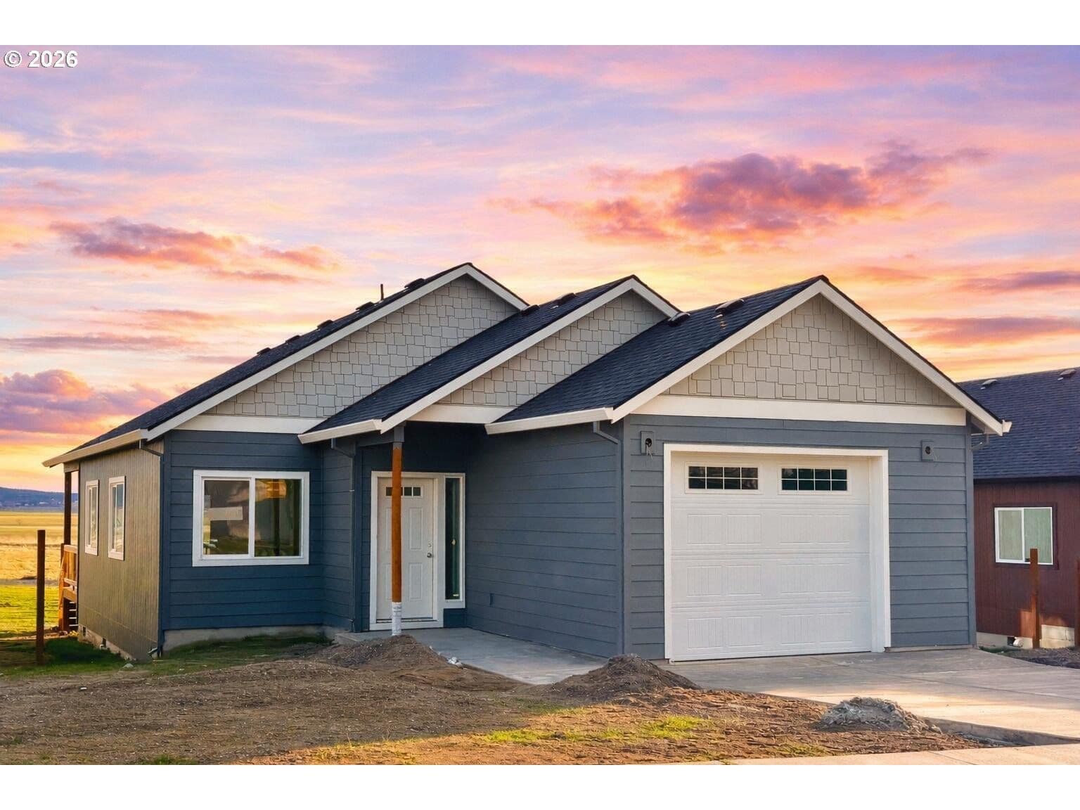 Listing photo 1 of 6