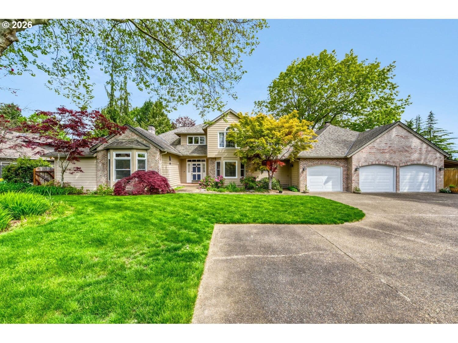 Listing photo 1 of 6