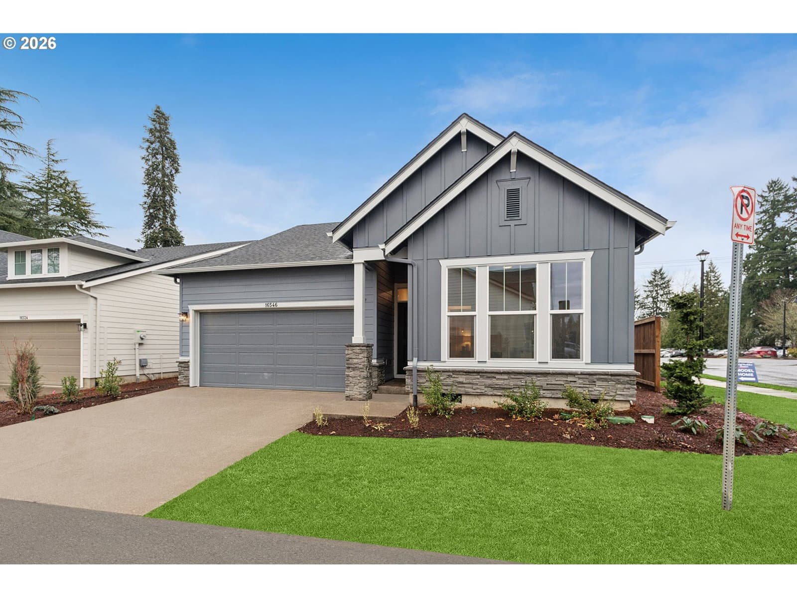 Listing photo 1 of 6