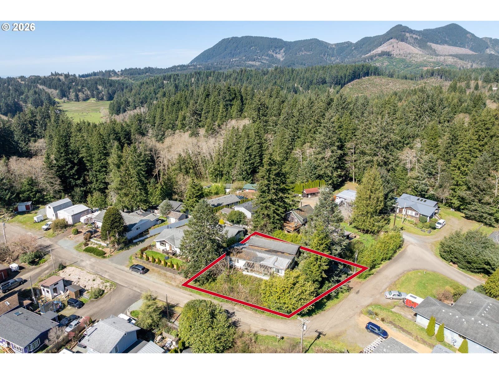Listing photo 1 of 6