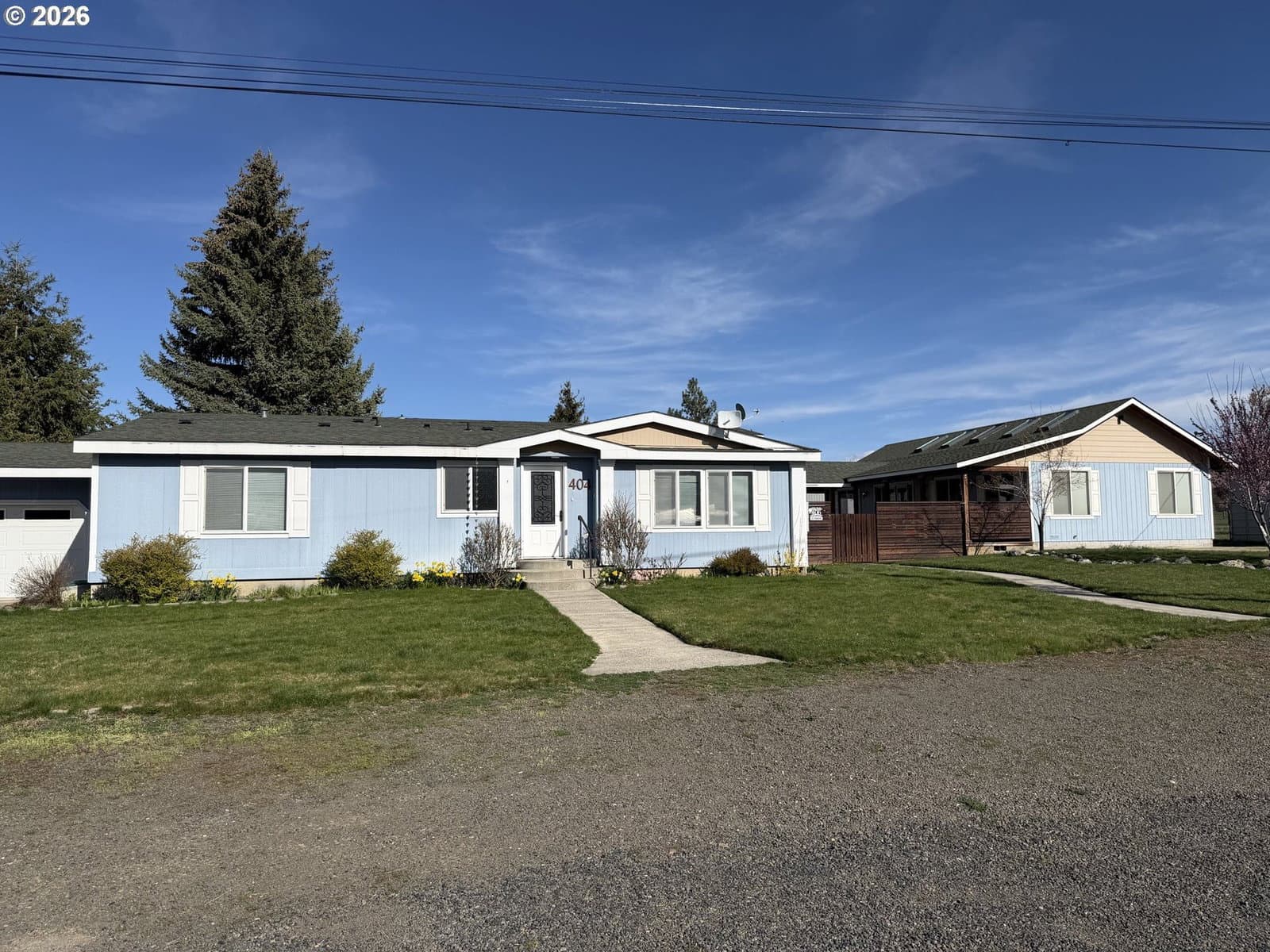 Listing photo 1 of 6