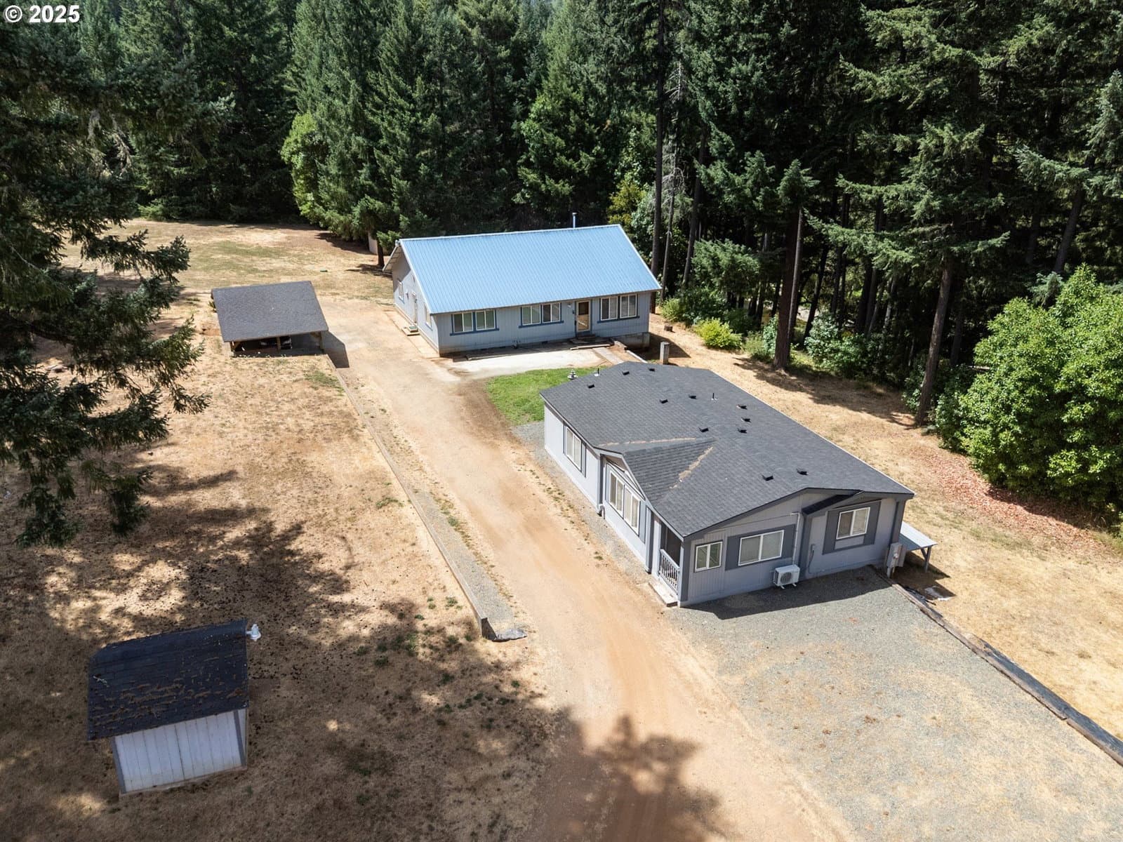 Listing photo 1 of 6