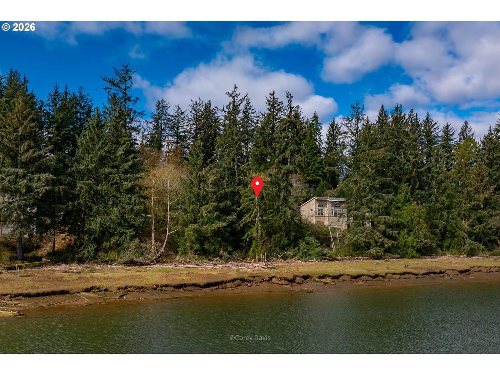 Listing photo 1 of 6