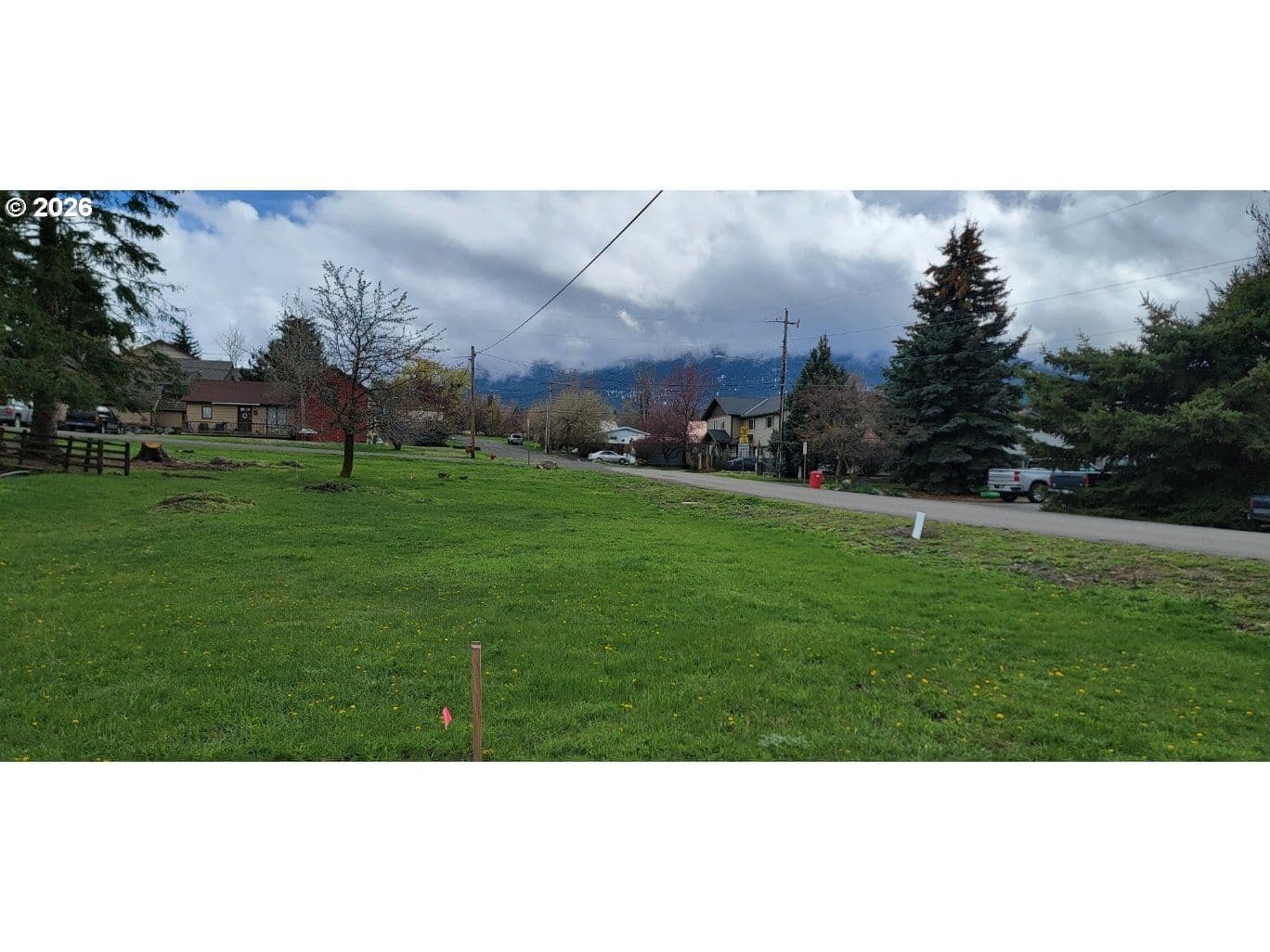 Listing photo 1 of 6