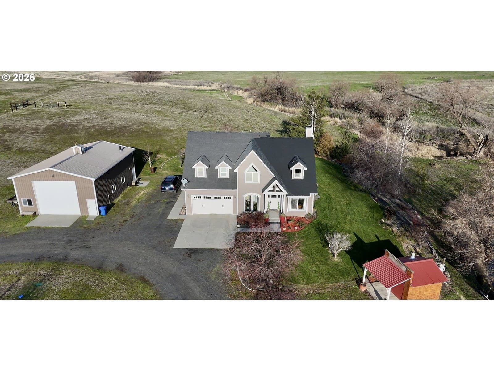 Listing photo 1 of 6