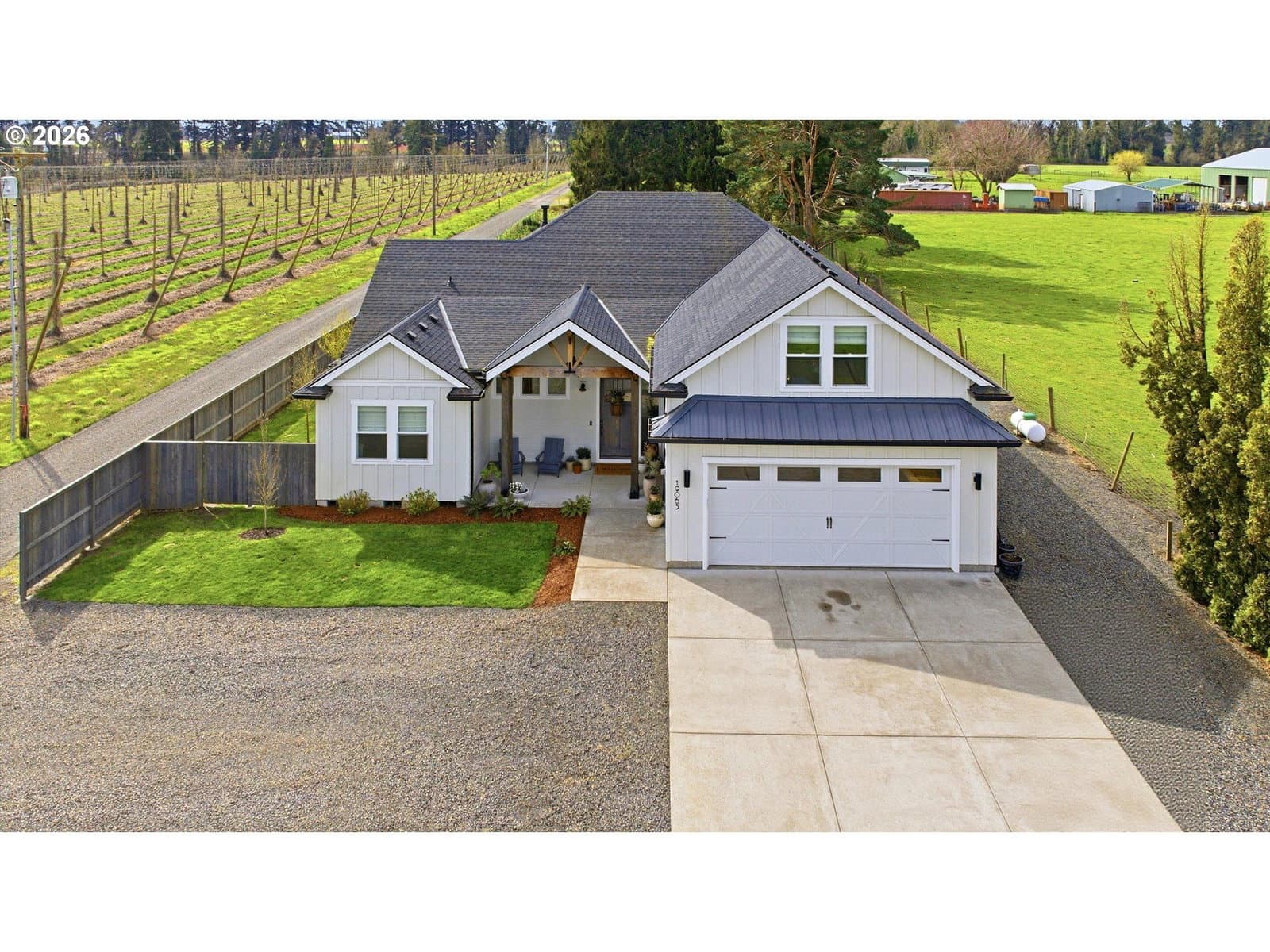 Listing photo 1 of 6